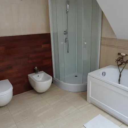 Forrest W Rewie Appartamento